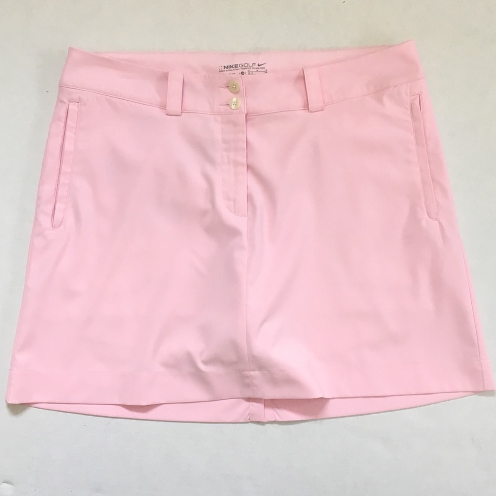 NWOT Nike Golf Light Pink Skort, Size 10 / M